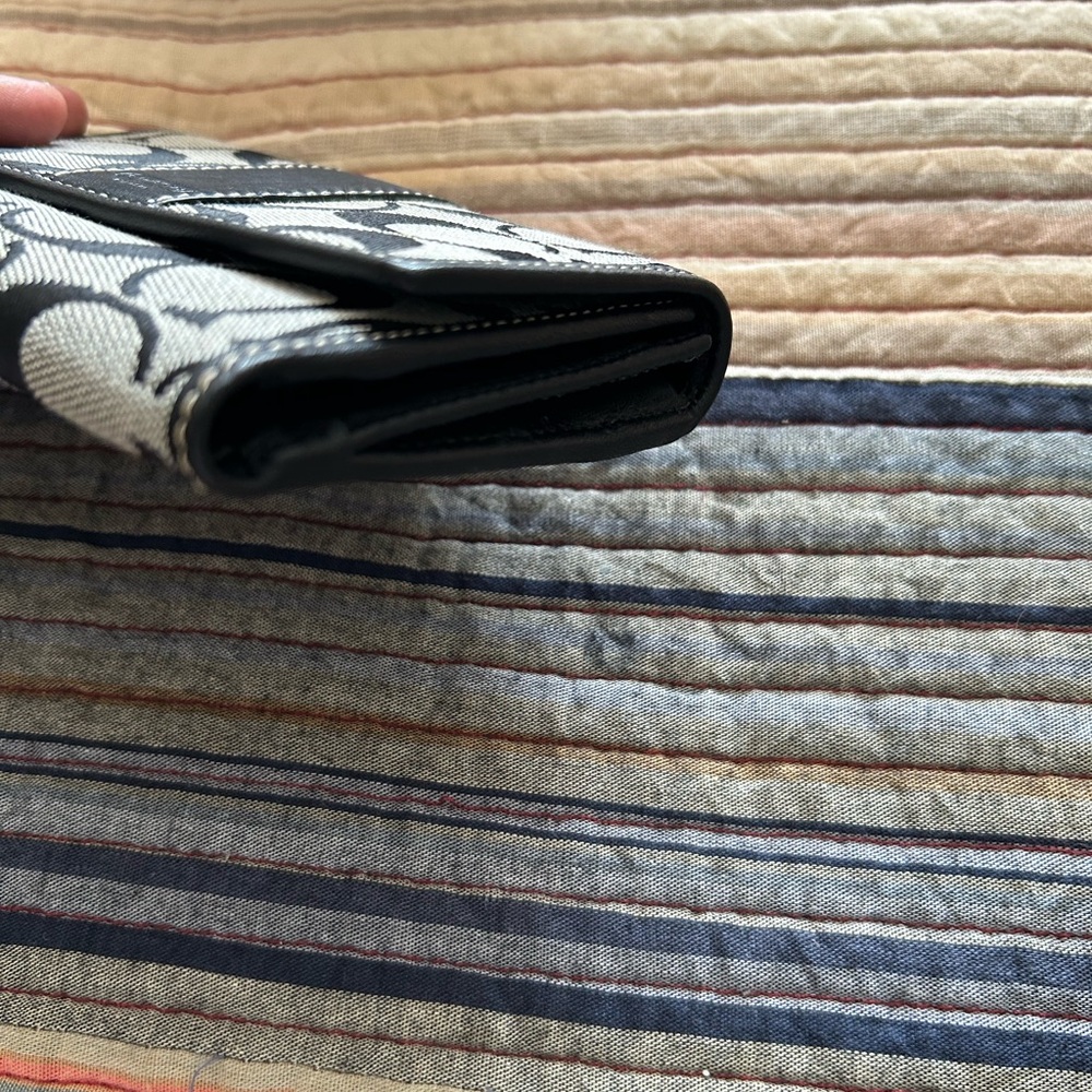 Monogram compact wallet - Picture 5 of 7
